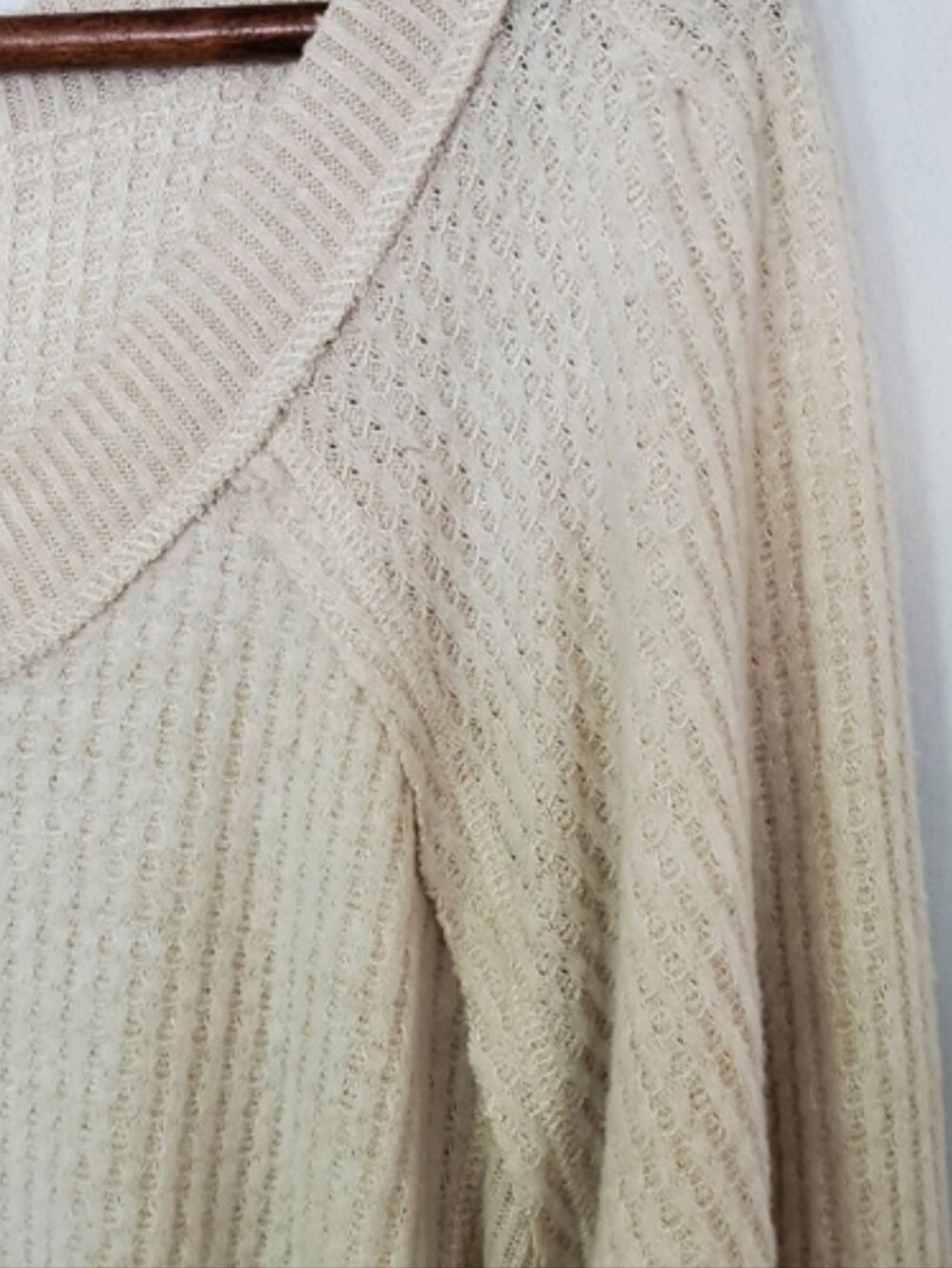 NWT Chelsea & Theodore Cream Waffle Knit High-Low Top Long Slvs Scoop Neck Sz 1X - Picture 3 of 11